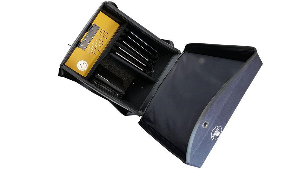 Nabíjecí přepravní pouzdro PORT Naotic Tabicase MT1 otevřené, se 6 tablety uvnitř_02